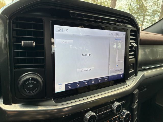 2023 Ford F-150 Lariat - 22998665 - 28