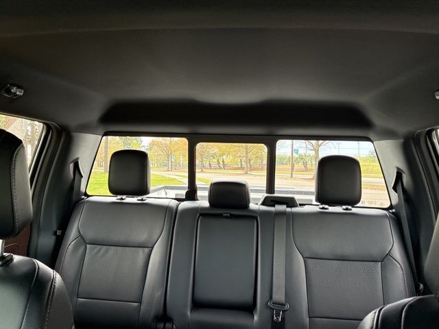 2023 Ford F-150 Lariat - 22998665 - 32