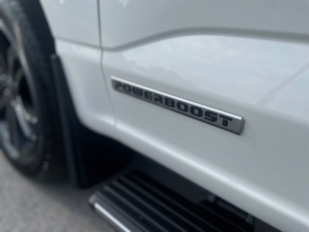 2023 Ford F-150 LARIAT 4WD SuperCrew 5.5' Box - 23074337 - 11