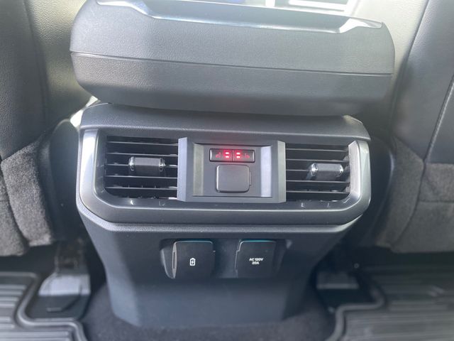 2023 Ford F-150 LARIAT 4WD SuperCrew 5.5' Box - 23074337 - 28