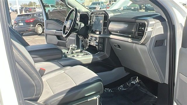 2023 Ford F-150 LARIAT 4WD SuperCrew 5.5' Box - 22897470 - 13