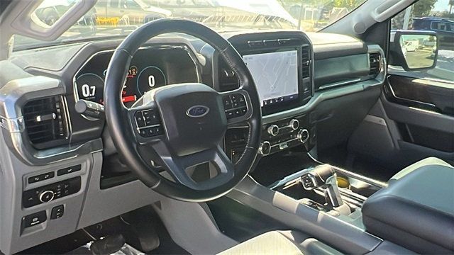 2023 Ford F-150 LARIAT 4WD SuperCrew 5.5' Box - 22897470 - 16