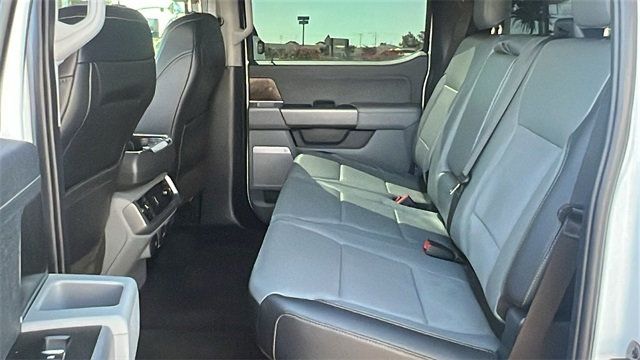 2023 Ford F-150 LARIAT 4WD SuperCrew 5.5' Box - 22897470 - 18