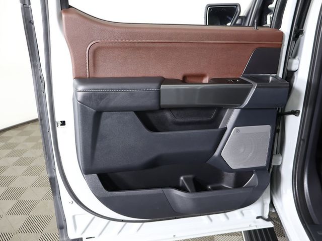 2023 Ford F-150 LARIAT 4WD SuperCrew 5.5' Box - 23035723 - 29