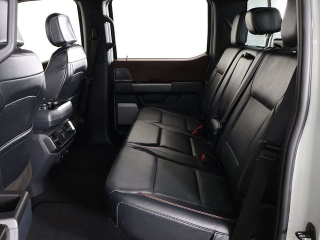 2023 Ford F-150 LARIAT 4WD SuperCrew 5.5' Box - 23035723 - 39