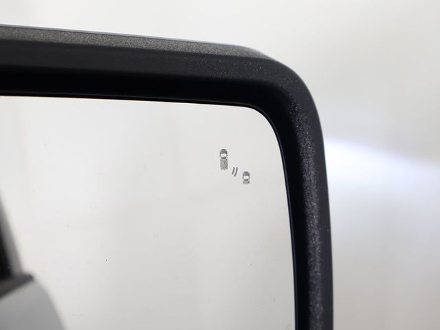 2023 Ford F-150 LARIAT 4WD SuperCrew 5.5' Box - 23035723 - 42