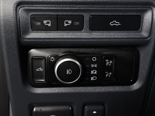 2023 Ford F-150 LARIAT 4WD SuperCrew 5.5' Box - 23036302 - 44