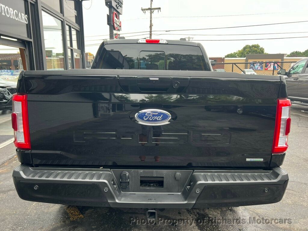 2023 Ford F-150 LARIAT 4WD SuperCrew 5.5' Box - 22608118 - 11