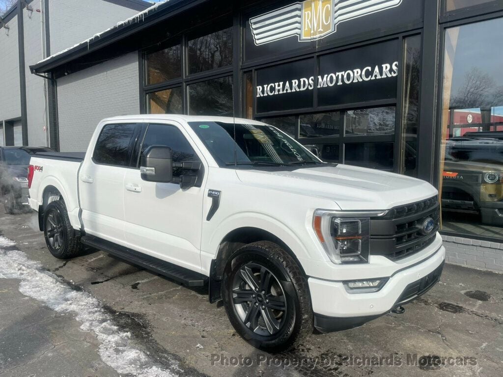 2023 Ford F-150 LARIAT 4WD SuperCrew 5.5' Box - 22745518 - 0