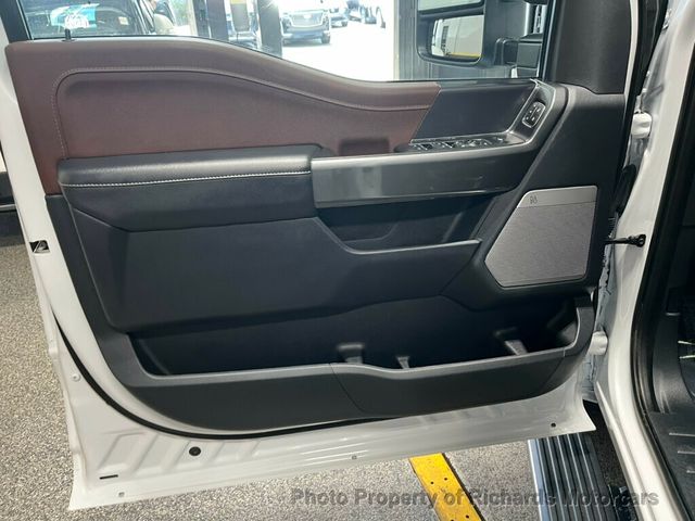 2023 Ford F-150 LARIAT 4WD SuperCrew 5.5' Box - 22885662 - 13