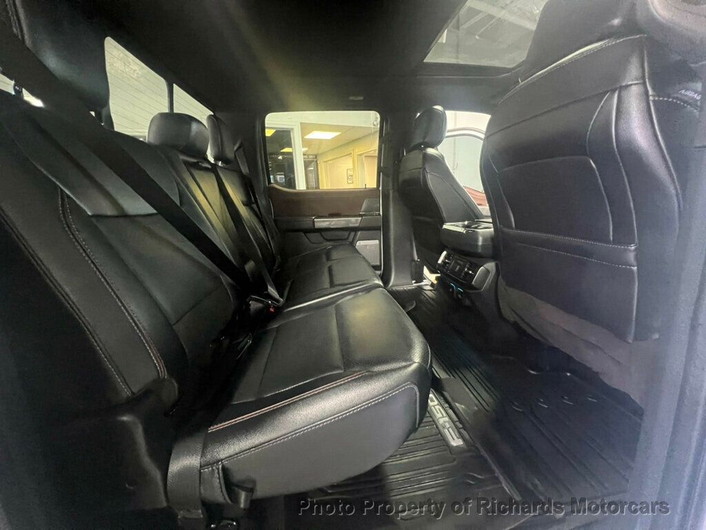 2023 Ford F-150 Lariat photo 17