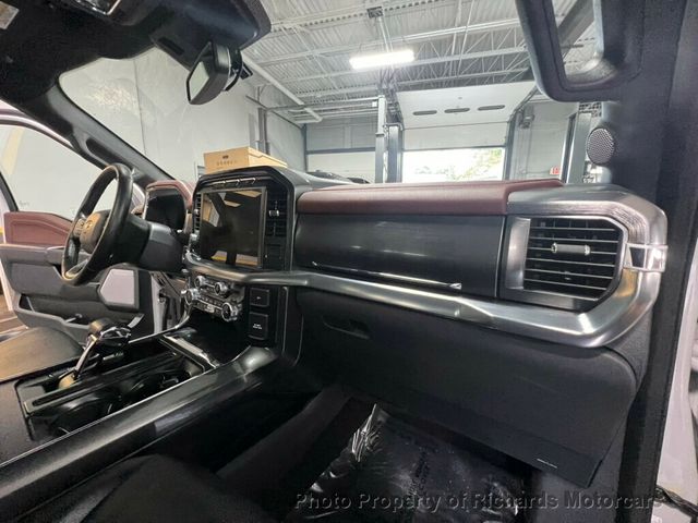 2023 Ford F-150 LARIAT 4WD SuperCrew 5.5' Box - 22908457 - 24