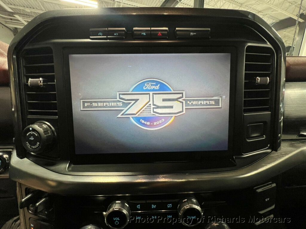2023 Ford F-150 Lariat photo 26