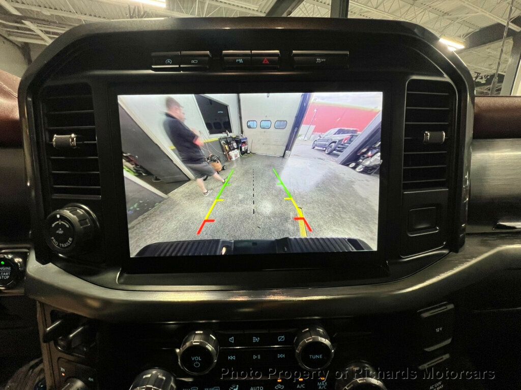 2023 Ford F-150 Lariat photo 27