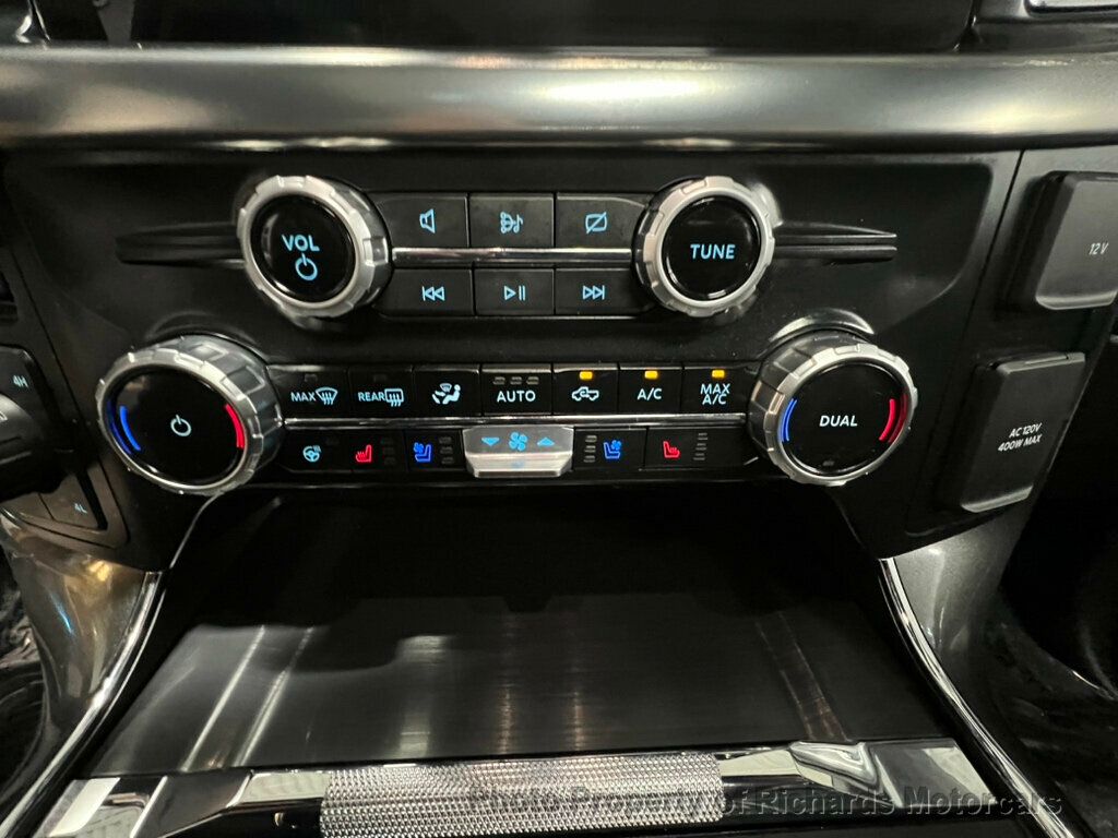 2023 Ford F-150 Lariat photo 29