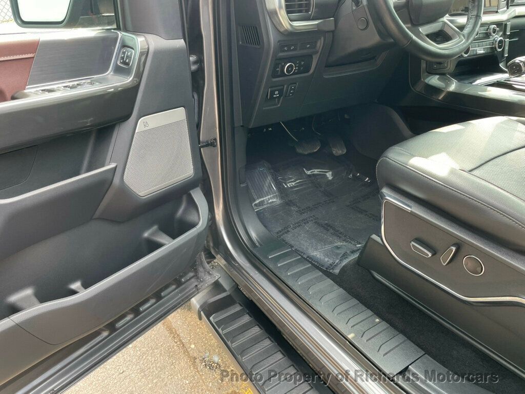 2023 Ford F-150 Lariat photo 10