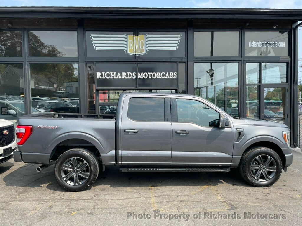 2023 Ford F-150 Lariat photo 2