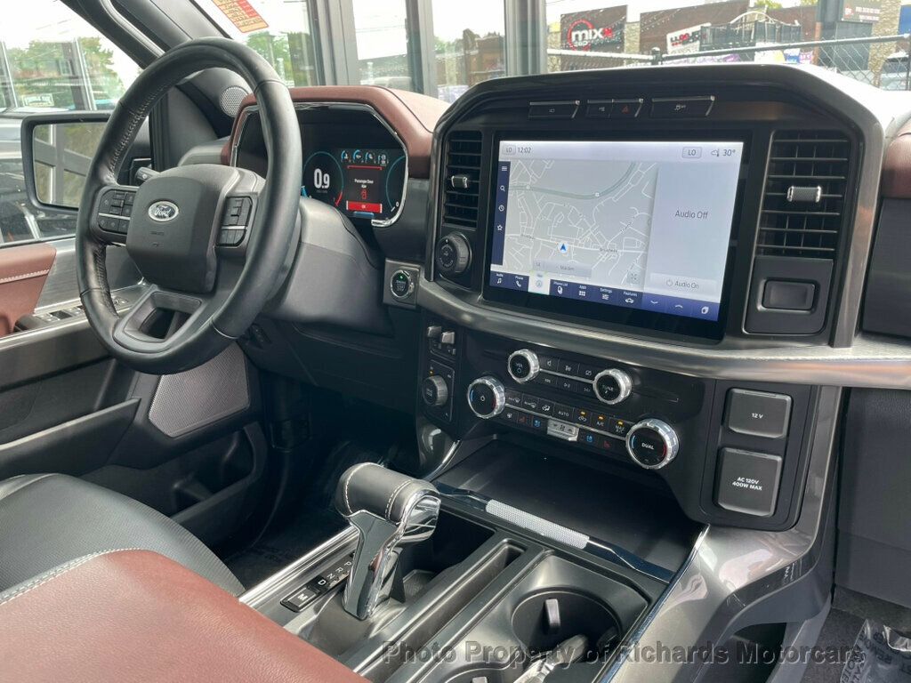 2023 Ford F-150 Lariat photo 26