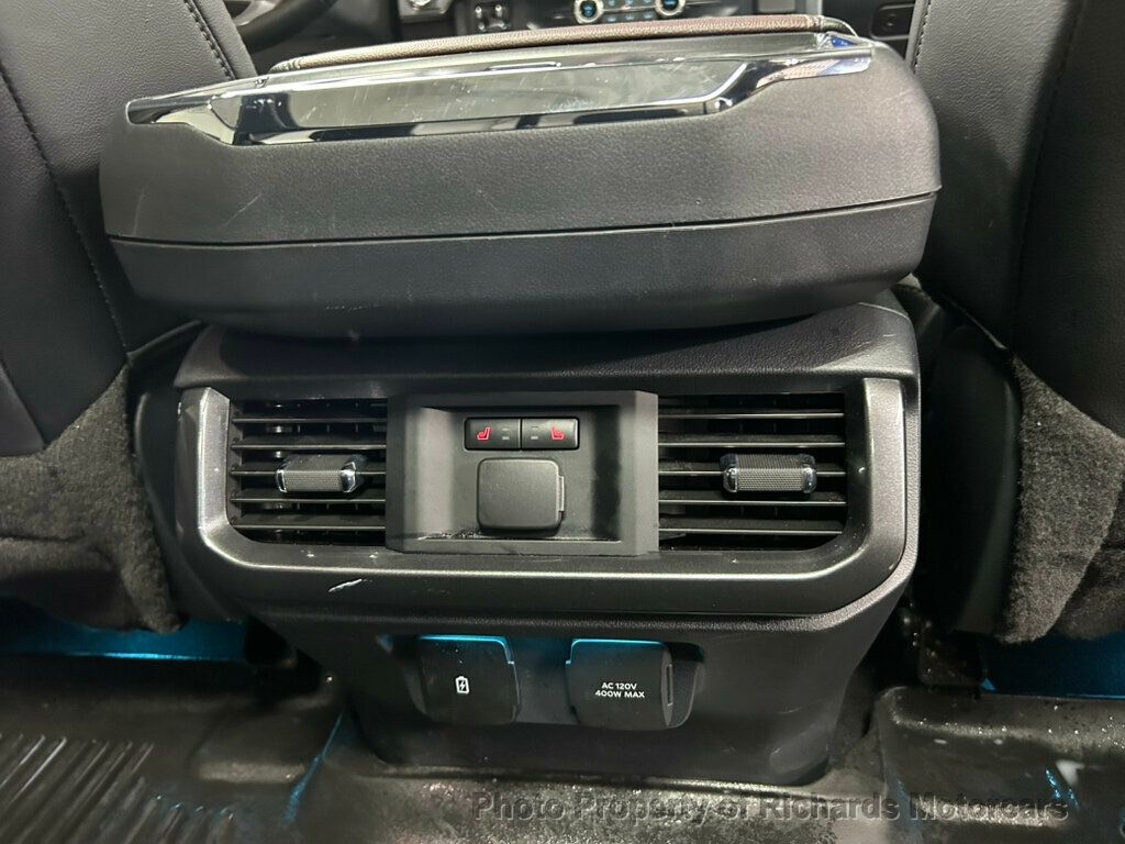 2023 Ford F-150 LARIAT 4WD SuperCrew 5.5' Box - 22949816 - 22
