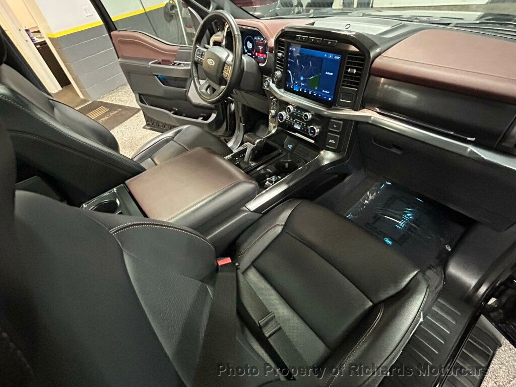 2023 Ford F-150 LARIAT 4WD SuperCrew 5.5' Box - 22949816 - 24