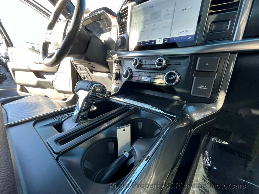 2023 Ford F-150 LARIAT 4WD SuperCrew 5.5' Box - 22955683 - 24