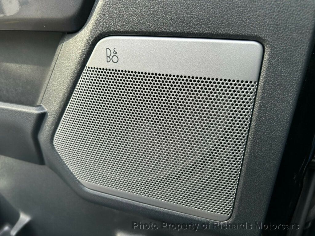 2023 Ford F-150 LARIAT 4WD SuperCrew 5.5' Box - 23003977 - 16