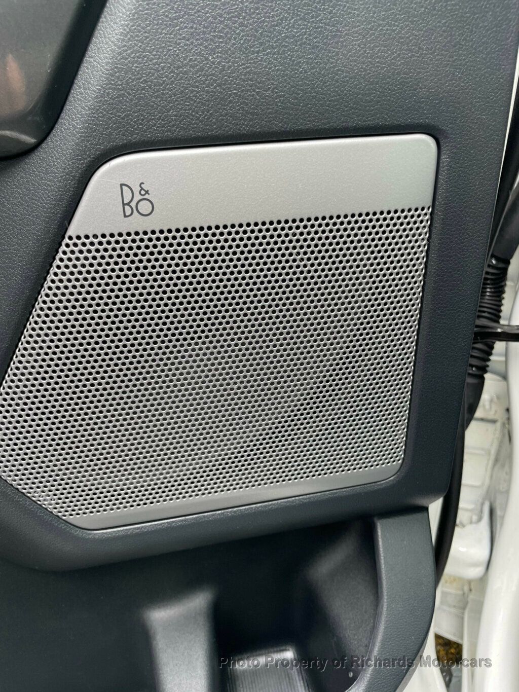 2023 Ford F-150 LARIAT 4WD SuperCrew 5.5' Box - 23009543 - 10