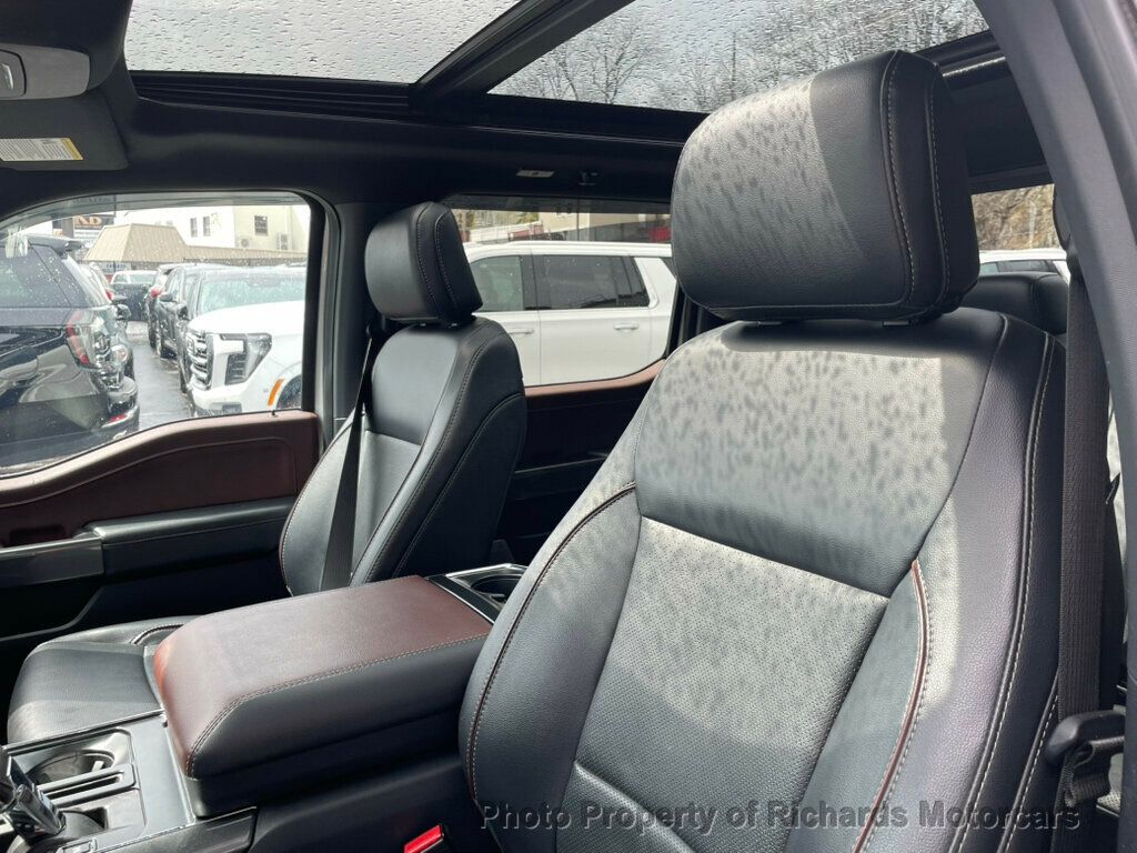 2023 Ford F-150 LARIAT 4WD SuperCrew 5.5' Box - 23009543 - 12