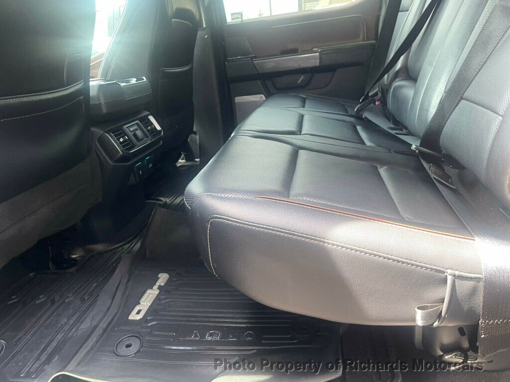 2023 Ford F-150 LARIAT 4WD SuperCrew 5.5' Box - 23038254 - 16