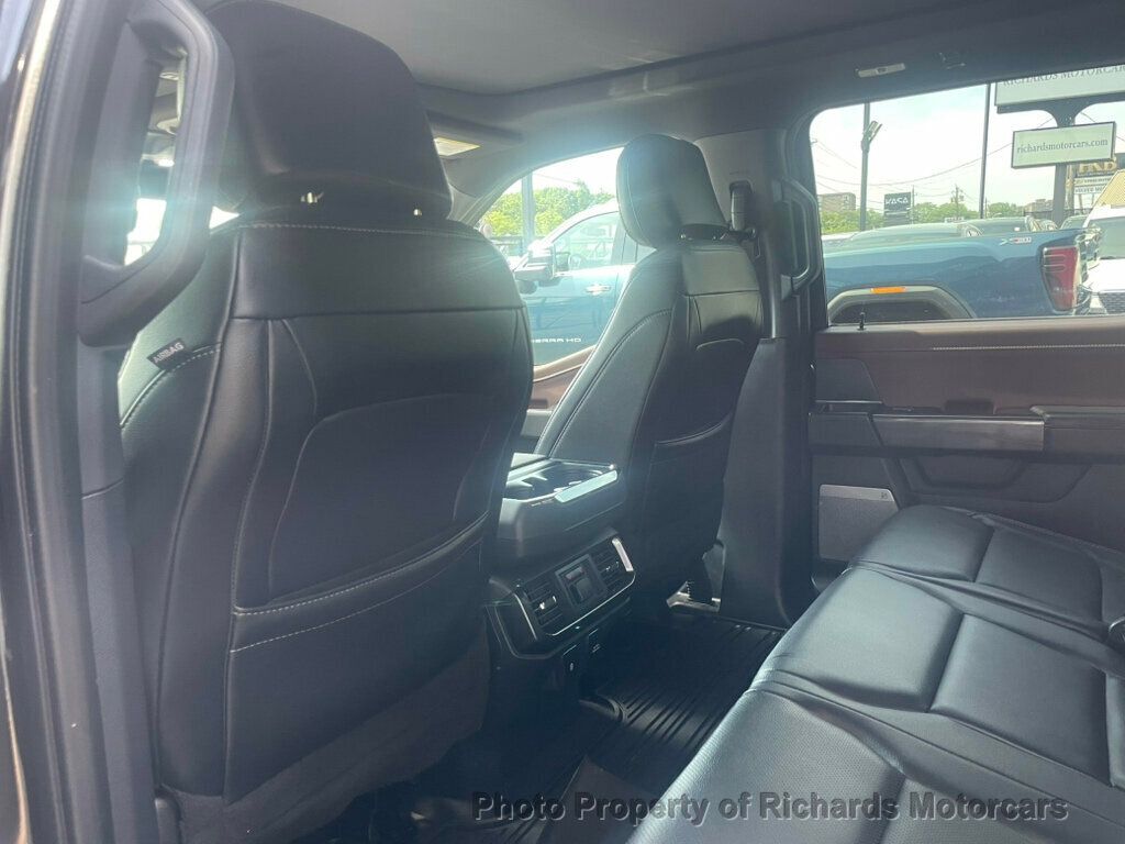 2023 Ford F-150 LARIAT 4WD SuperCrew 5.5' Box - 23038254 - 17