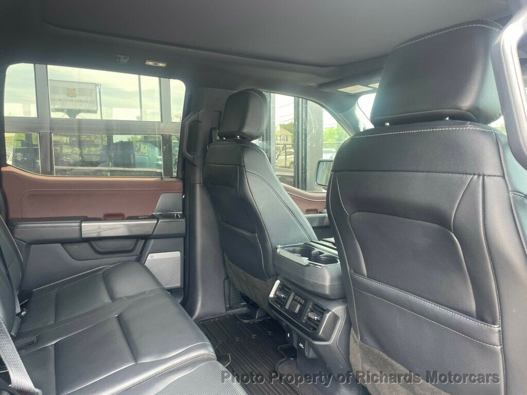 2023 Ford F-150 LARIAT 4WD SuperCrew 5.5' Box - 23038258 - 18