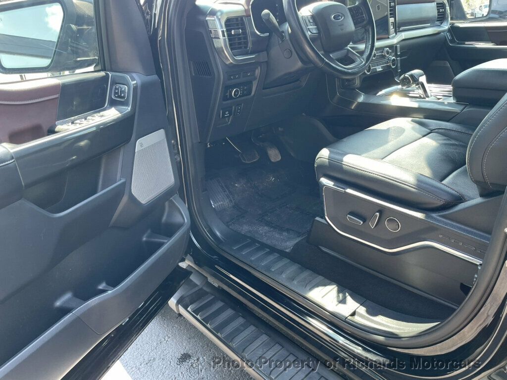 2023 Ford F-150 LARIAT 4WD SuperCrew 5.5' Box - 23062625 - 10