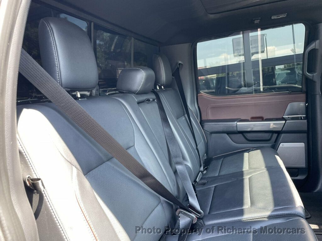 2023 Ford F-150 LARIAT 4WD SuperCrew 5.5' Box - 23062625 - 19