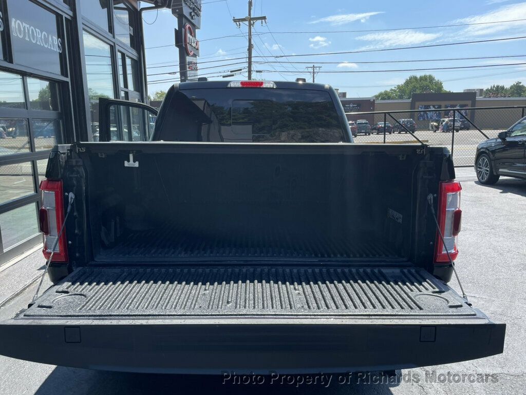 2023 Ford F-150 LARIAT 4WD SuperCrew 5.5' Box - 23062625 - 7