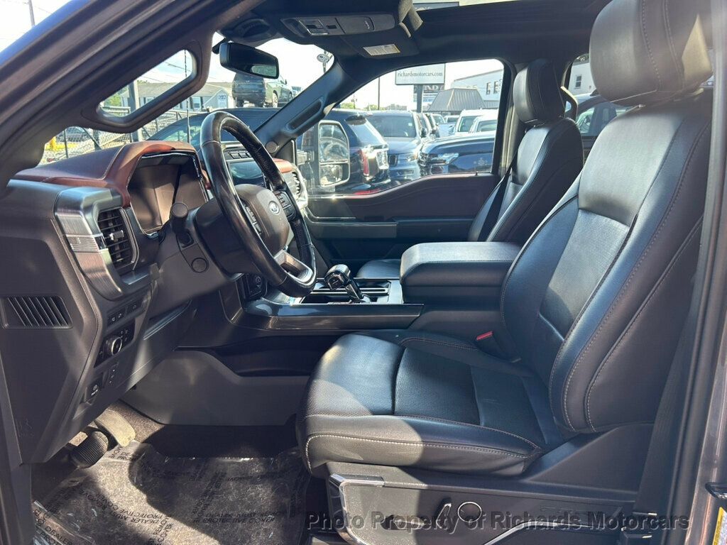 2023 Ford F-150 LARIAT 4WD SuperCrew 5.5' Box - 23062627 - 11