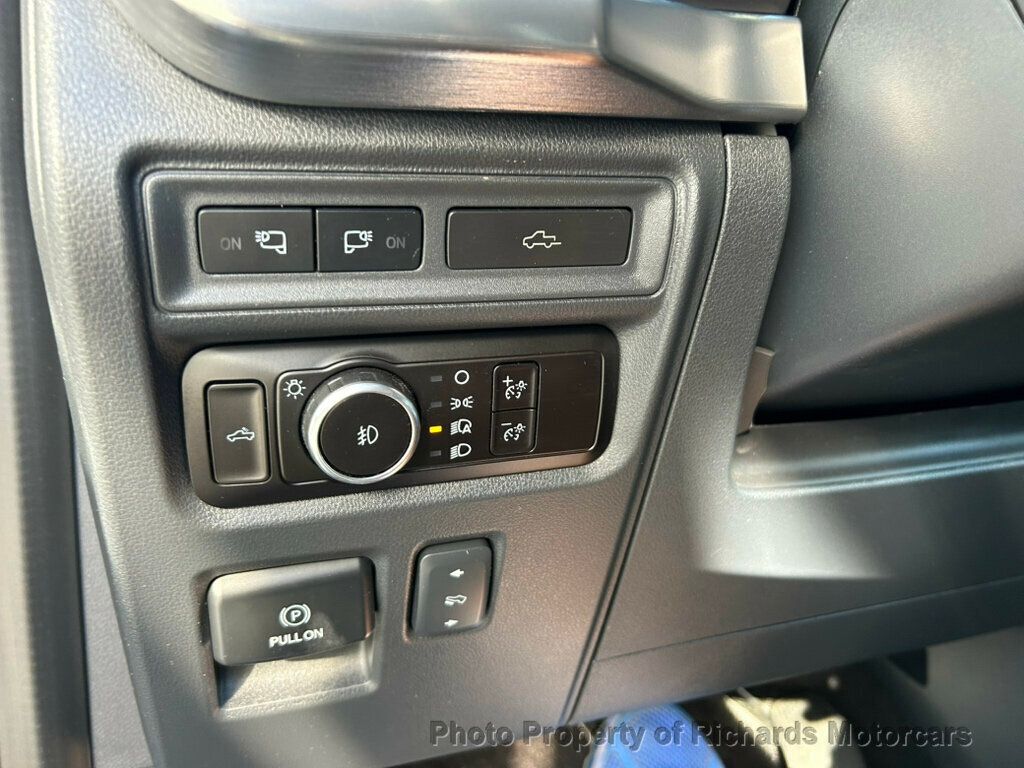2023 Ford F-150 LARIAT 4WD SuperCrew 5.5' Box - 23062627 - 15