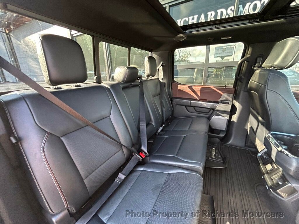 2023 Ford F-150 LARIAT 4WD SuperCrew 5.5' Box - 23062627 - 22