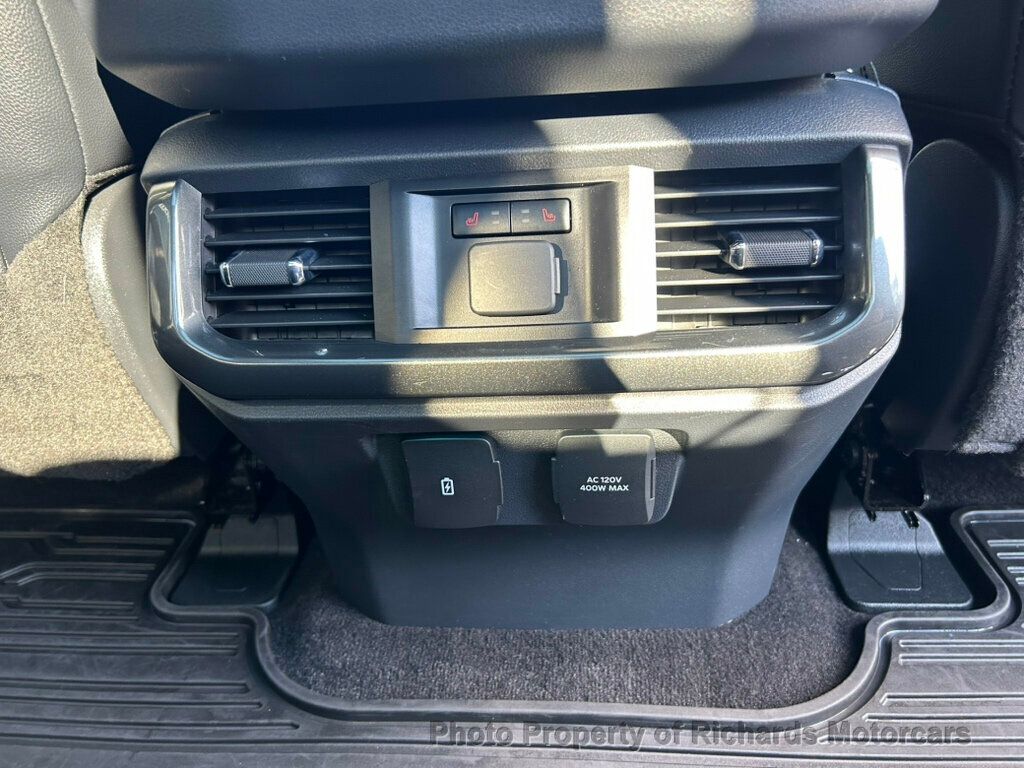2023 Ford F-150 LARIAT 4WD SuperCrew 5.5' Box - 23062627 - 23