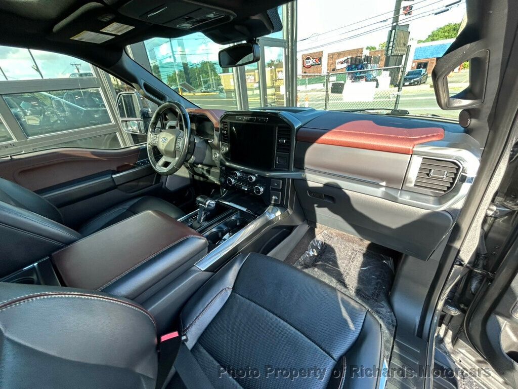 2023 Ford F-150 LARIAT 4WD SuperCrew 5.5' Box - 23062627 - 25