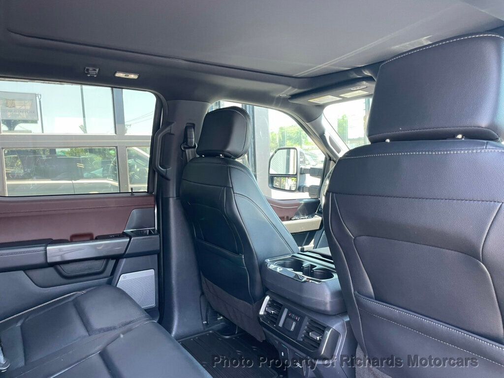 2023 Ford F-150 LARIAT 4WD SuperCrew 5.5' Box - 23063495 - 19
