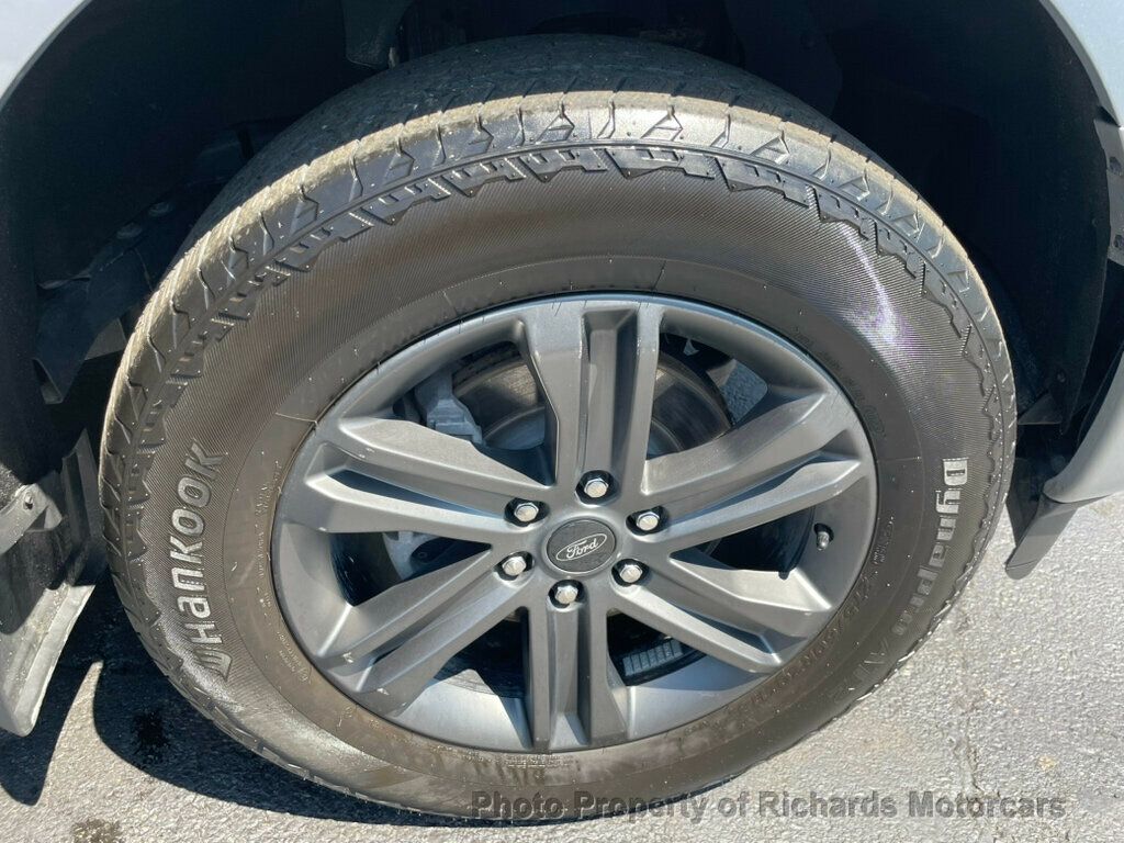 2023 Ford F-150 LARIAT 4WD SuperCrew 5.5' Box - 23063495 - 7