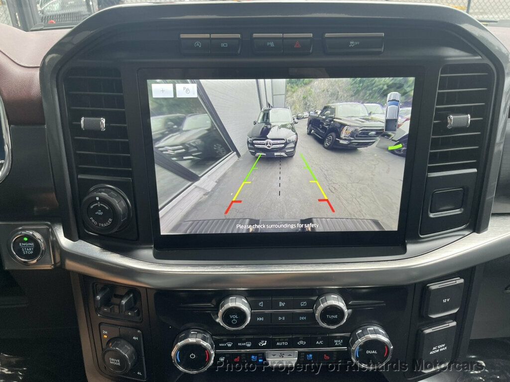 2023 Ford F-150 LARIAT 4WD SuperCrew 5.5' Box - 23069368 - 11