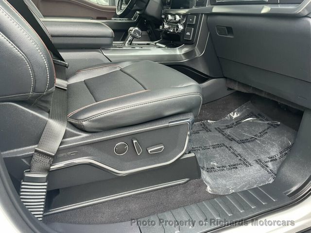 2023 Ford F-150 LARIAT 4WD SuperCrew 5.5' Box - 23069368 - 18