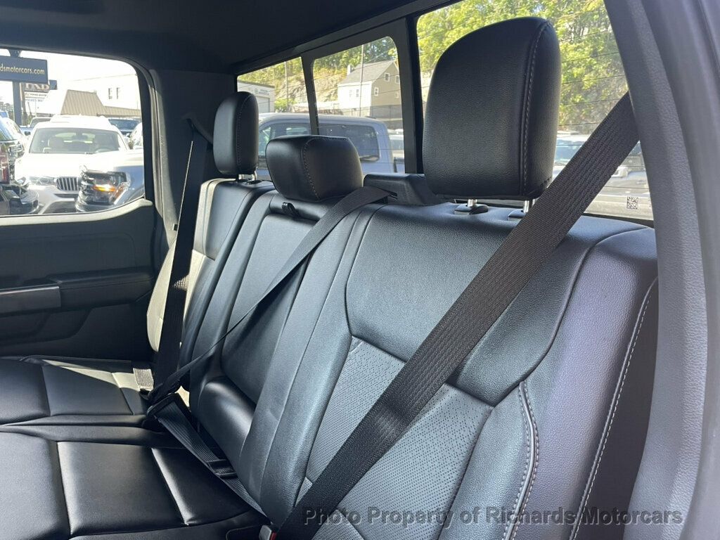 2023 Ford F-150 LARIAT 4WD SuperCrew 5.5' Box - 23086125 - 17