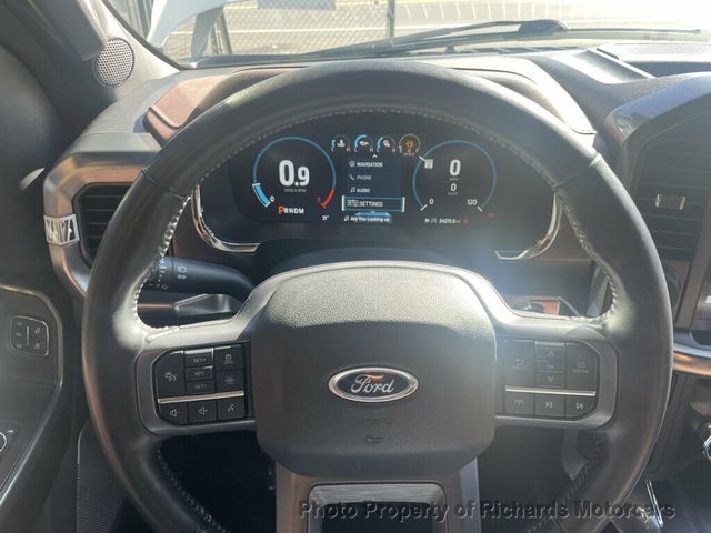 2023 Ford F-150 LARIAT 4WD SuperCrew 5.5' Box - 23101469 - 13