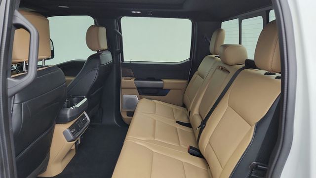2023 Ford F-150 LARIAT 4WD SuperCrew 5.5' Box - 23094744 - 19