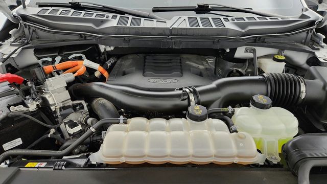 2023 Ford F-150 LARIAT 4WD SuperCrew 5.5' Box - 23094744 - 25
