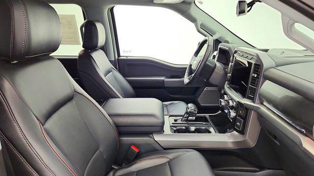 2023 Ford F-150 LARIAT 4WD SuperCrew 5.5' Box w/ 502A, Moonroof, Trailer Tow Pkg - 23026787 - 23