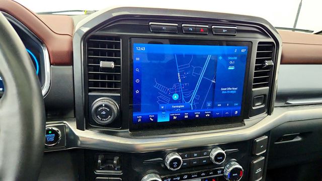 2023 Ford F-150 LARIAT 4WD SuperCrew 5.5' Box w/ Group 502A, Max Trailer Tow, V8 - 23023527 - 17