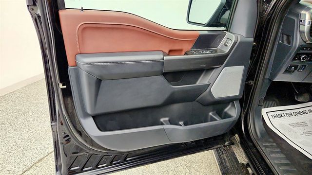 2023 Ford F-150 LARIAT 4WD SuperCrew 5.5' Box w/ PowerBoost Hybrid - 23079609 - 10